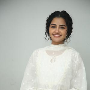 Anupama Parameswaran in Elegant White Ethnic Outfit | Latest Photoshoot