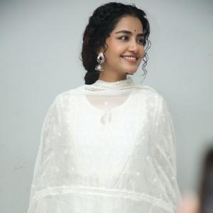 Anupama Parameswaran in Elegant White Ethnic Outfit | Latest Photoshoot