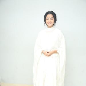Anupama Parameswaran in Elegant White Ethnic Outfit | Latest Photoshoot