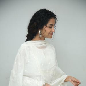 Anupama Parameswaran in Elegant White Ethnic Outfit | Latest Photoshoot