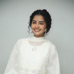 Anupama Parameswaran in Elegant White Ethnic Outfit | Latest Photoshoot