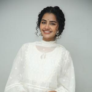 Anupama Parameswaran in Elegant White Ethnic Outfit | Latest Photoshoot
