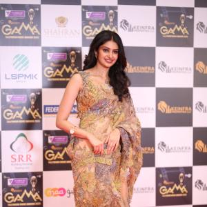 Manasa Varanasi Stuns in a Beautiful Beige Saree at GAMA Awards