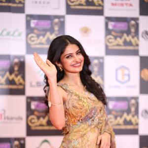 Manasa Varanasi Stuns in a Beautiful Beige Saree at GAMA Awards