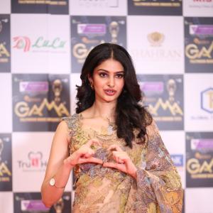 Manasa Varanasi Stuns in a Beautiful Beige Saree at GAMA Awards