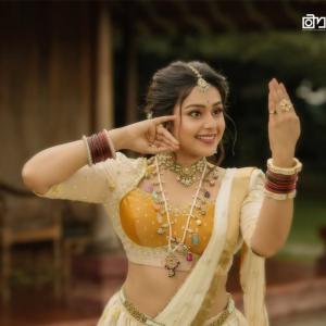 Mokksha in Traditional Lehenga – Elegant Photoshoot by the Water and Garden