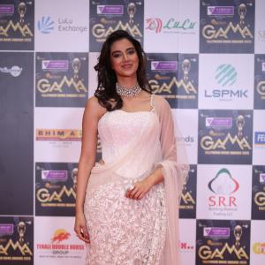 Minakshi Choudary at GAMA Telugu Movie Awards: Stunning Look in Elegant Saree