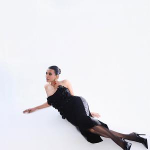 Hebbah Patel Stuns in Elegant Black Strapless Gown