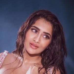 Rashi Singh Dazzles in Pastel Glam Crop Top and Shimmer Skirt