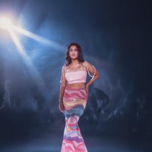 Rashi Singh Dazzles in Pastel Glam Crop Top and Shimmer Skirt