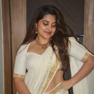 Nivetha Thomas Looks Elegant in Traditional Kerala Kasavu Saree