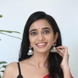 Trupthi Ravindra Looks Gorgeous in Red Saree with Black Blouse