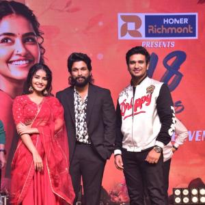 Allu Arjun at 18 Pages Movie Pre Release Event
