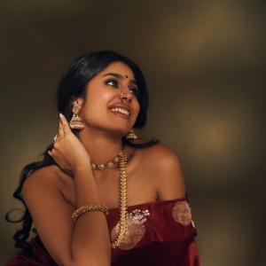 Faria Abdullah Shines in Elegant Maroon Saree with Traditional Jewelry