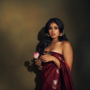 Faria Abdullah Shines in Elegant Maroon Saree with Traditional Jewelry