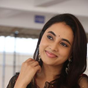 Priyanka Arul Mohan in Black and Gold Traditional Outfit | Elegant Look