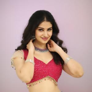 Actress Manasa Varanasi Stuns in Traditional Lehenga with Elegant Jewelry