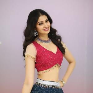 Actress Manasa Varanasi Stuns in Traditional Lehenga with Elegant Jewelry