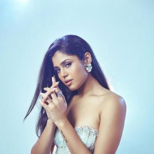 Faria Abdullah Shines in Glamorous Strapless Gown Photoshoot