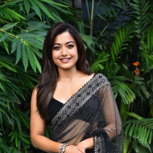 Rashmika Mandanna Stuns in Elegant Black Saree Look