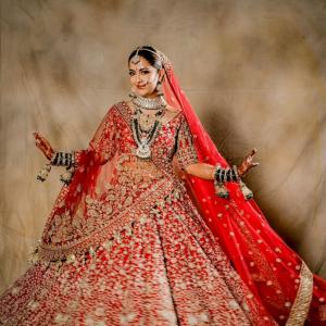 Elegant Indian Bridal Look of Avika Gor in Red Lehenga with Traditional Jewelry