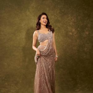Pragya Jaiswal Shines in a Glittering Designer Saree
