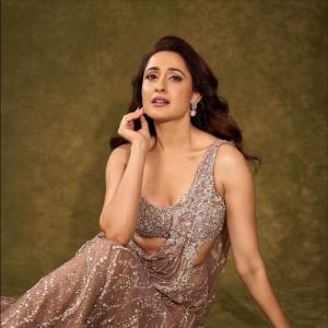 Pragya Jaiswal Shines in a Glittering Designer Saree