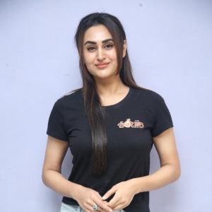 Archana Iyer Casual Look in Black T-Shirt and Denim Jeans