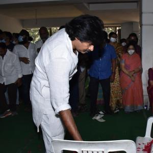 Celebs Condolences to Kaikala Satyanarayana Garu