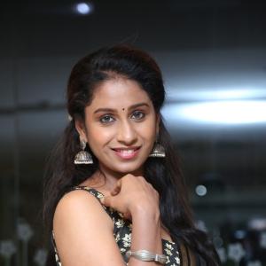 Dakshi Guttikonda in Elegant Black Saree – Traditional South Indian Look