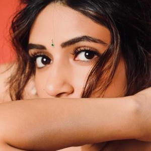 Sree Leela Stuns in Intricately Embroidered Traditional Saree | Elegant Ethnic Look