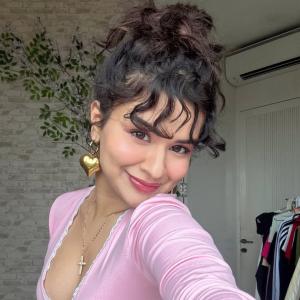 Actress Avneet Kaur in Pink Crop Top & Denim Look