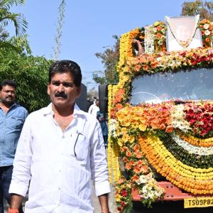 Kaikala Satya Narayana Final Rites