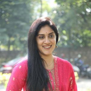 Dhanya Balakrishnan Radiates Elegance in Pink Traditional Outfit | Graceful Outdoor Photoshoot