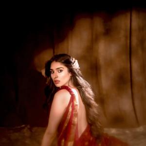 Yukti Thareja Shines in Captivating Maroon Saree Look: Latest Photoshoot