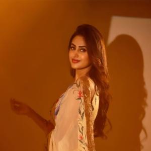 Actress Archana Iyer’s Elegant Traditional Look: Timeless Saree Style Inspiration