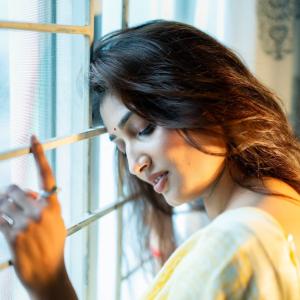 Actress Priya Vadlamani Radiates Grace in Yellow Saree