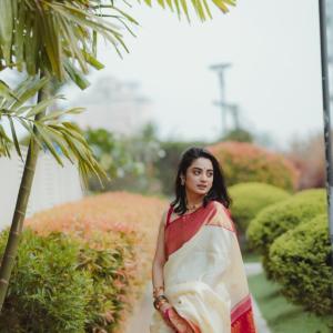 Actress Namitha Pramod Stuns in Elegant Traditional Saree Look