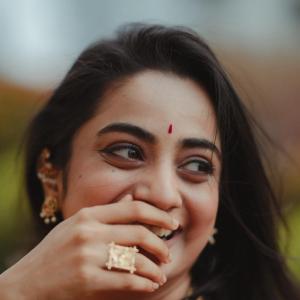 Actress Namitha Pramod Stuns in Elegant Traditional Saree Look