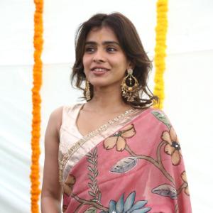 Hebbah Patel Embraces Classic Indian Elegance in Floral Saree
