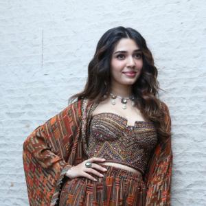 Krithi Shetty Stuns in Elegant Ethnic Wear – A Perfect Blend of Tradition and Modern Style