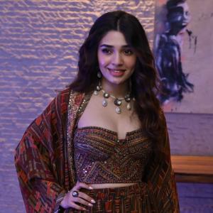 Krithi Shetty Stuns in Elegant Ethnic Wear – A Perfect Blend of Tradition and Modern Style