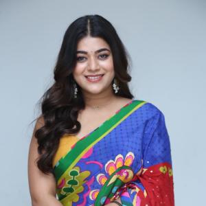 Yamini Bhaskar Stuns in Vibrant Saree – A Perfect Blend of Tradition and Elegance