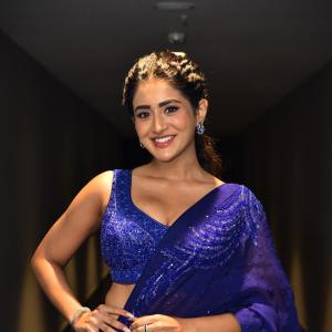 Rashi Singh Stuns in Sequined Blue Saree