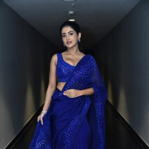 Rashi Singh Stuns in Sequined Blue Saree
