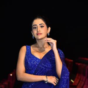 Rashi Singh Stuns in Sequined Blue Saree