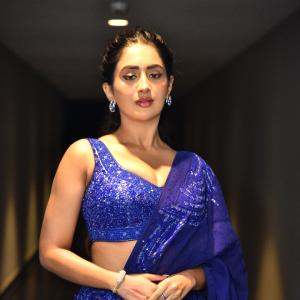 Rashi Singh Stuns in Sequined Blue Saree