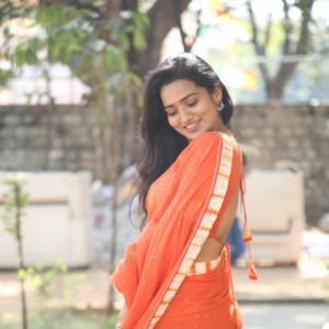 Rekha Norosha – Elegant Orange Saree Fashion Inspiration