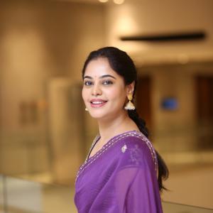 Bindhu Madhavi Elegant Look in Purple Saree | Traditional Indoor Portrait