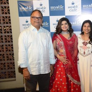 Actress Alekhya Angel threw Christmas party